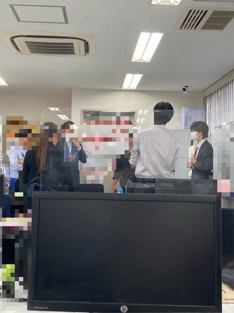 架電チームの営業現場の様子